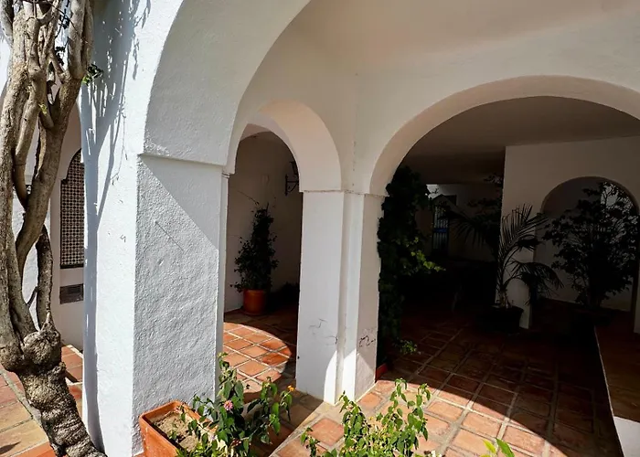 Апартаменти Bajamar 24 *